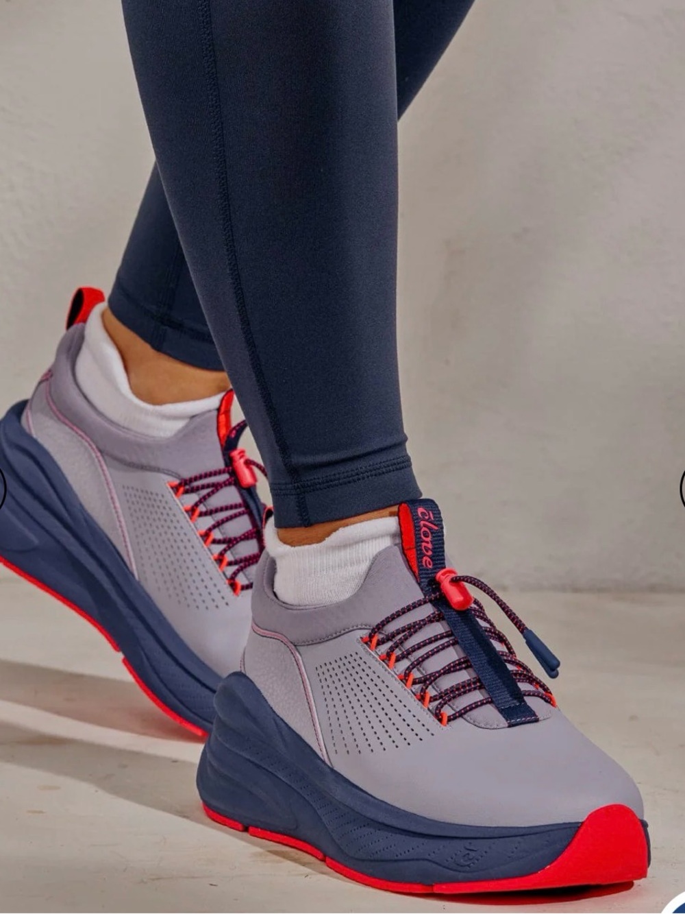 Clove Women's Supercush™ Forte, Lilac / Navy / Electric Red, Size 8
